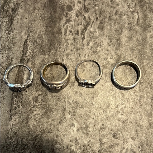 HD Women's Rings - Picture 5 of 5